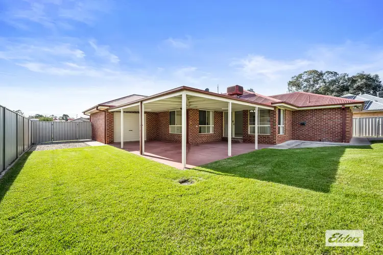 Third view of Homely house listing, 6 Oatlands Fairway, Wodonga VIC 3690