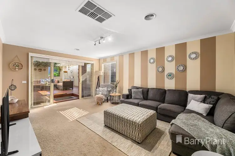 Fifth view of Homely house listing, 4 Raphael Rise, South Morang VIC 3752