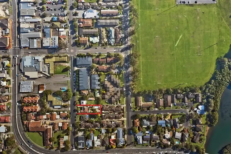 Sixth view of Homely house listing, 11 Brougham Street, East Gosford NSW 2250