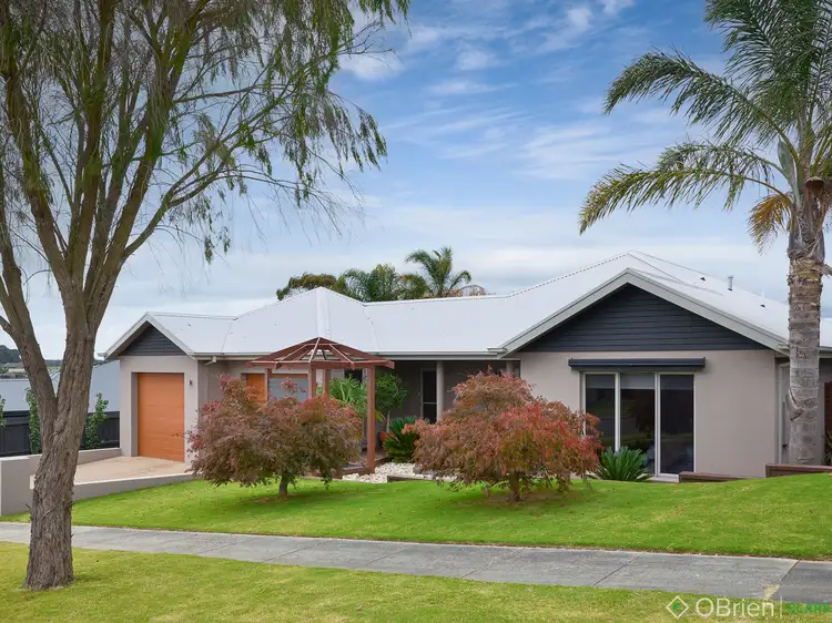 16 Cromie Drive, Warragul VIC 3820