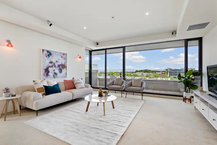 Fourth view of Homely apartment listing, 810A/640 Swanston Street, Carlton VIC 3053