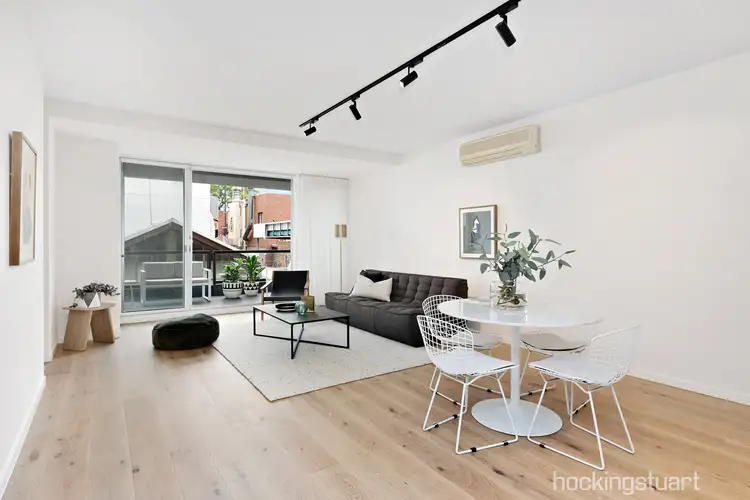 9 Magenta Place, Carlton VIC 3053