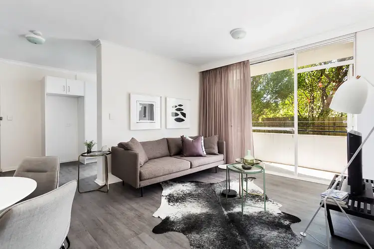 16/60 Farnham Street, Flemington VIC 3031