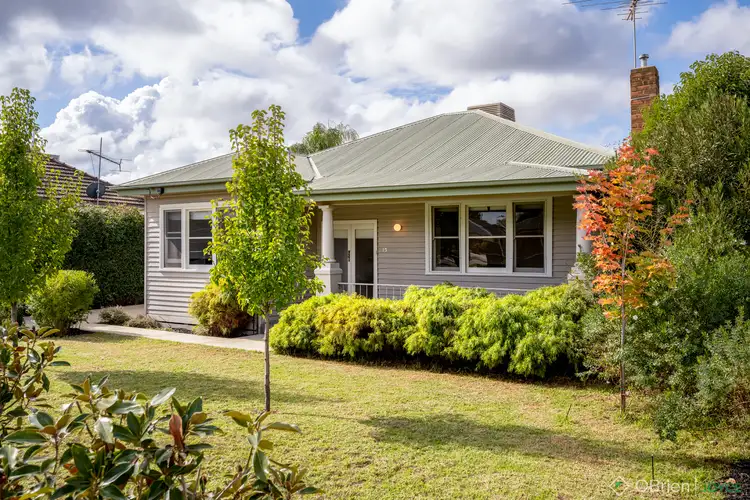 15 Younger Street, Wangaratta VIC 3677