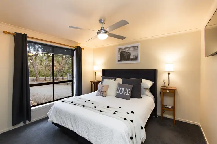 Sixth view of Homely house listing, 10 Acacia Court, Linton VIC 3360