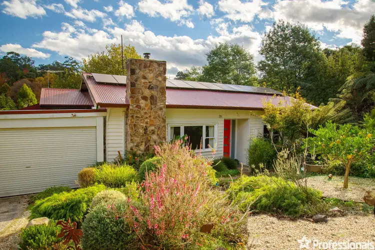 12 Brett Road, Warburton VIC 3799