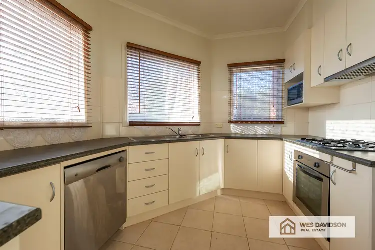 Fifth view of Homely townhouse listing, 5/38 Karingal Crescent, Horsham VIC 3400