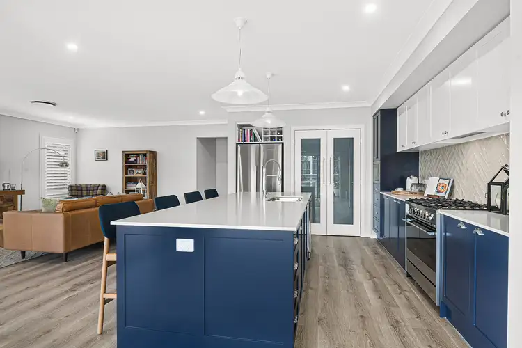 Sixth view of Homely house listing, 30 MacKellar Circuit, Renwick NSW 2575