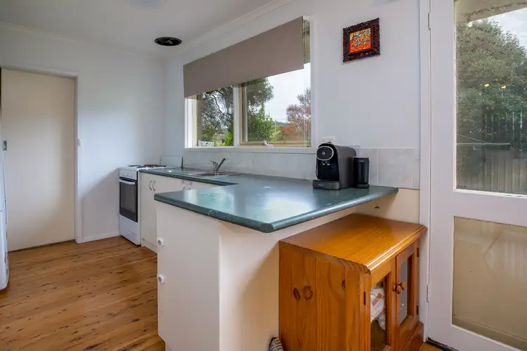 Fourth view of Homely house listing, 546 Colleen Place, Lavington NSW 2641