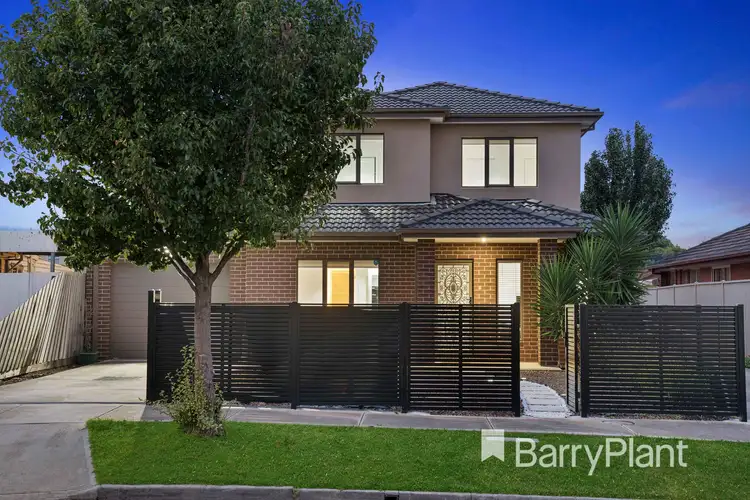 Second view of Homely townhouse listing, 1/52 Oberon Avenue, St Albans VIC 3021