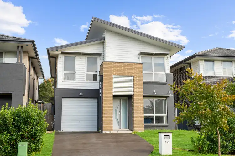 49 Summerland Crescent, Colebee NSW 2761