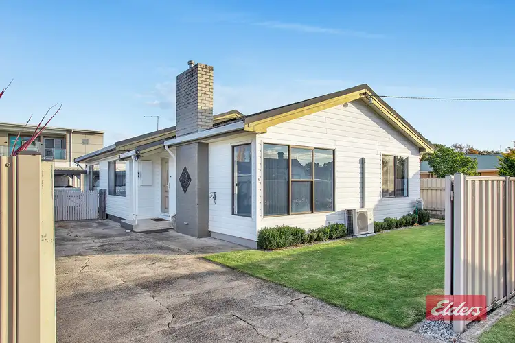 9 Helen Street, West Ulverstone TAS 7315