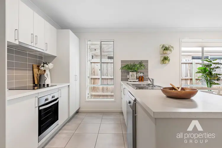Second view of Homely house listing, 41 Munthari Drive, Berrinba QLD 4117