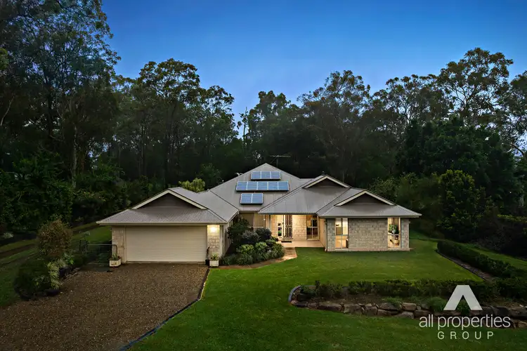 9-13 Barrine Court, Park Ridge South QLD 4125