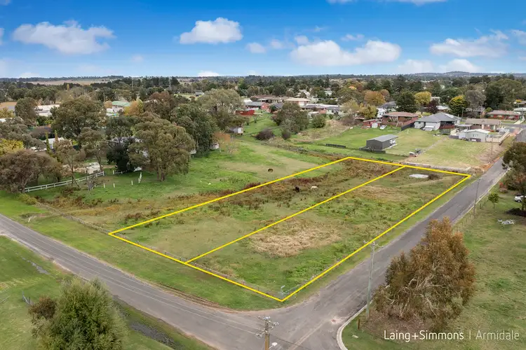 18 Warwick Street, Uralla NSW 2358