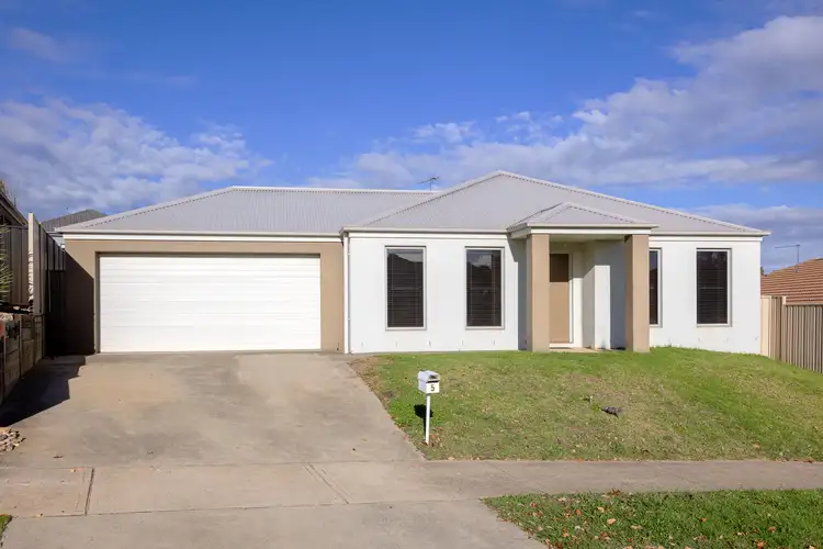 Main view of Homely house listing, 5 Omeara Street, Wodonga VIC 3690