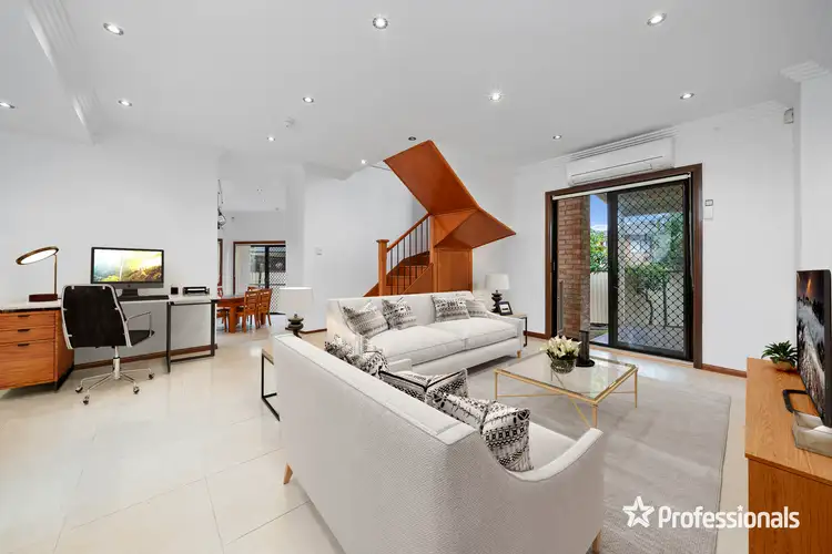Second view of Homely semi-detached listing, 10 Baddeley Street, Padstow NSW 2211