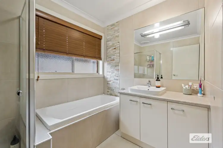 Fourth view of Homely house listing, 11 Middleton Crescent, Wodonga VIC 3690