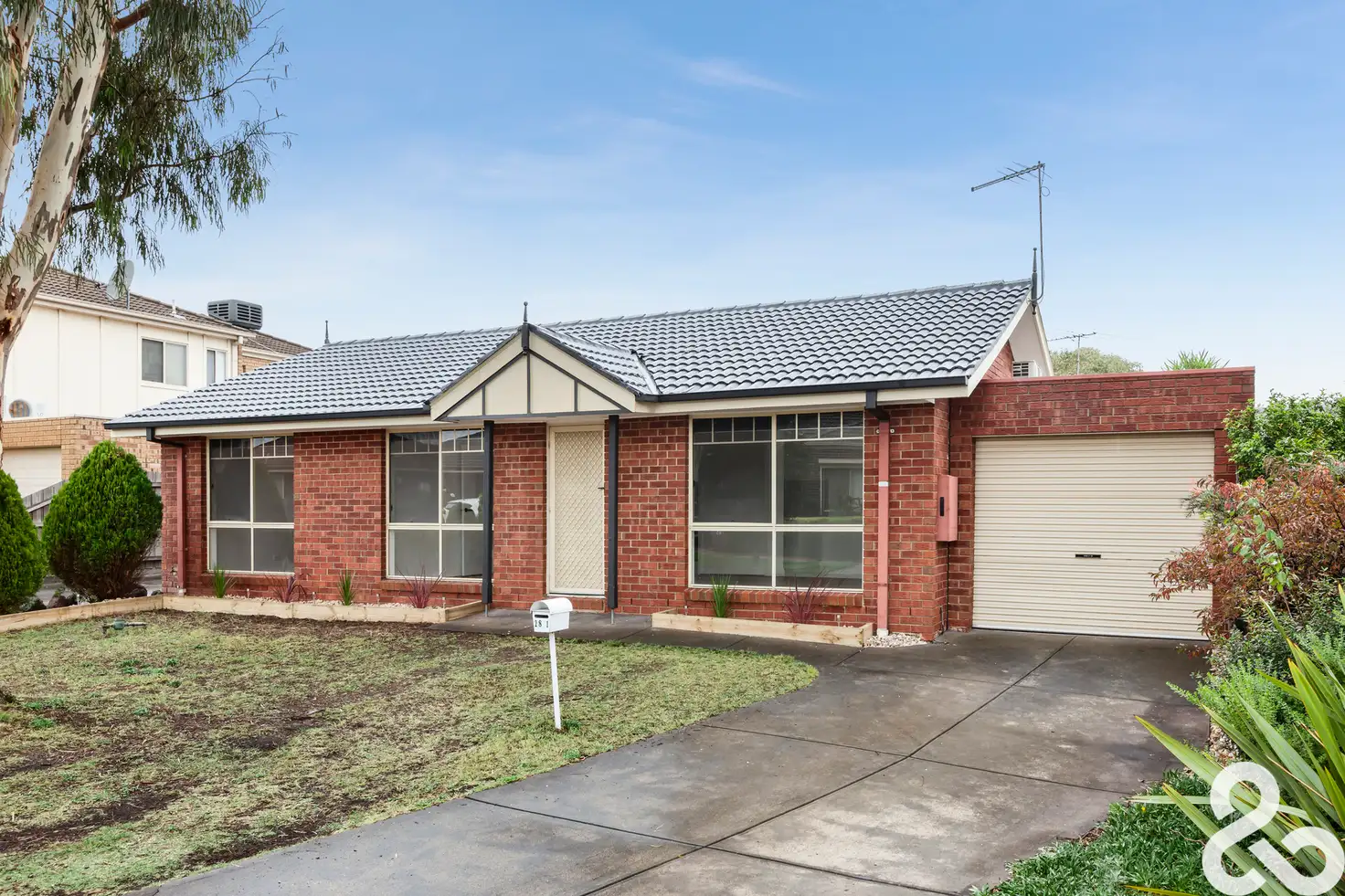 Main view of Homely unit listing, 1/28 Buick Crescent, Mill Park VIC 3082