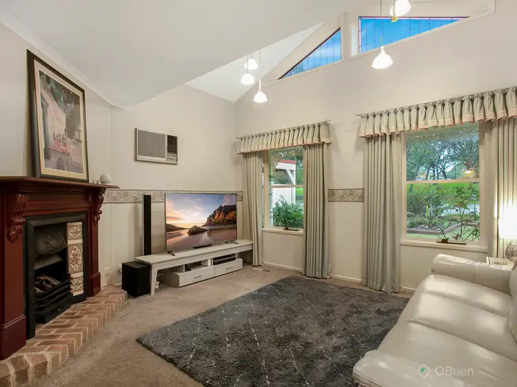 Second view of Homely house listing, 2 Leonard Avenue, Berwick VIC 3806