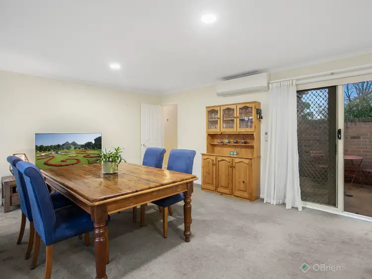 Fourth view of Homely house listing, 2 Leonard Avenue, Berwick VIC 3806