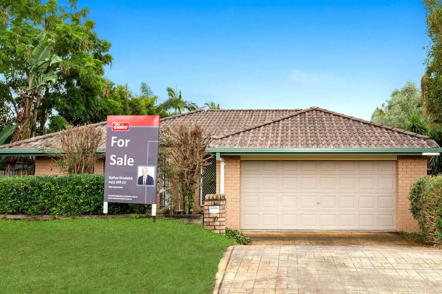 Main view of Homely house listing, 10 Vista Circuit, Runcorn QLD 4113