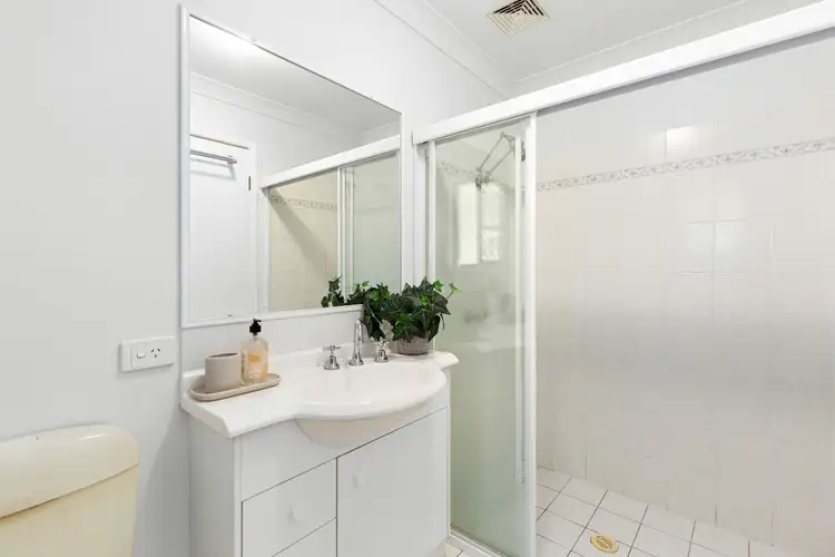 Sixth view of Homely house listing, 10 Vista Circuit, Runcorn QLD 4113