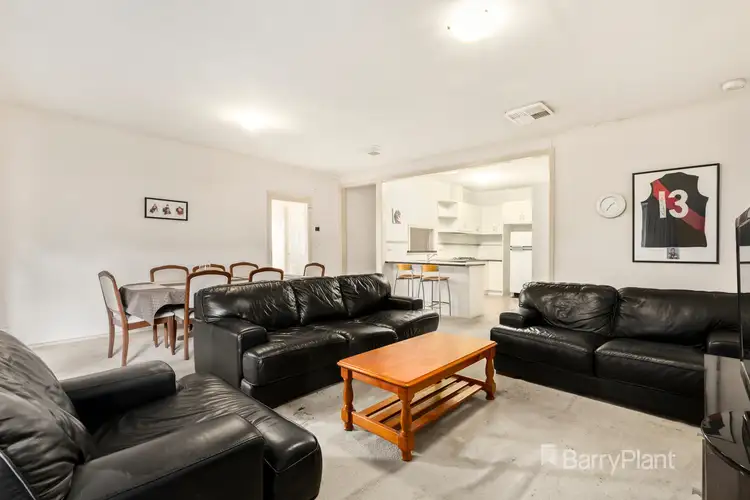 Fourth view of Homely house listing, 1/19 Vinter Avenue, Croydon VIC 3136