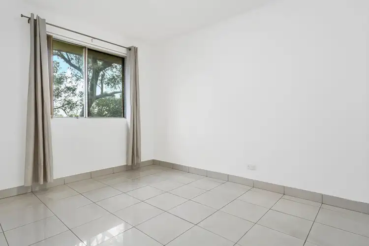 Sixth view of Homely unit listing, 31/12 Goulburn Street, Warwick Farm NSW 2170