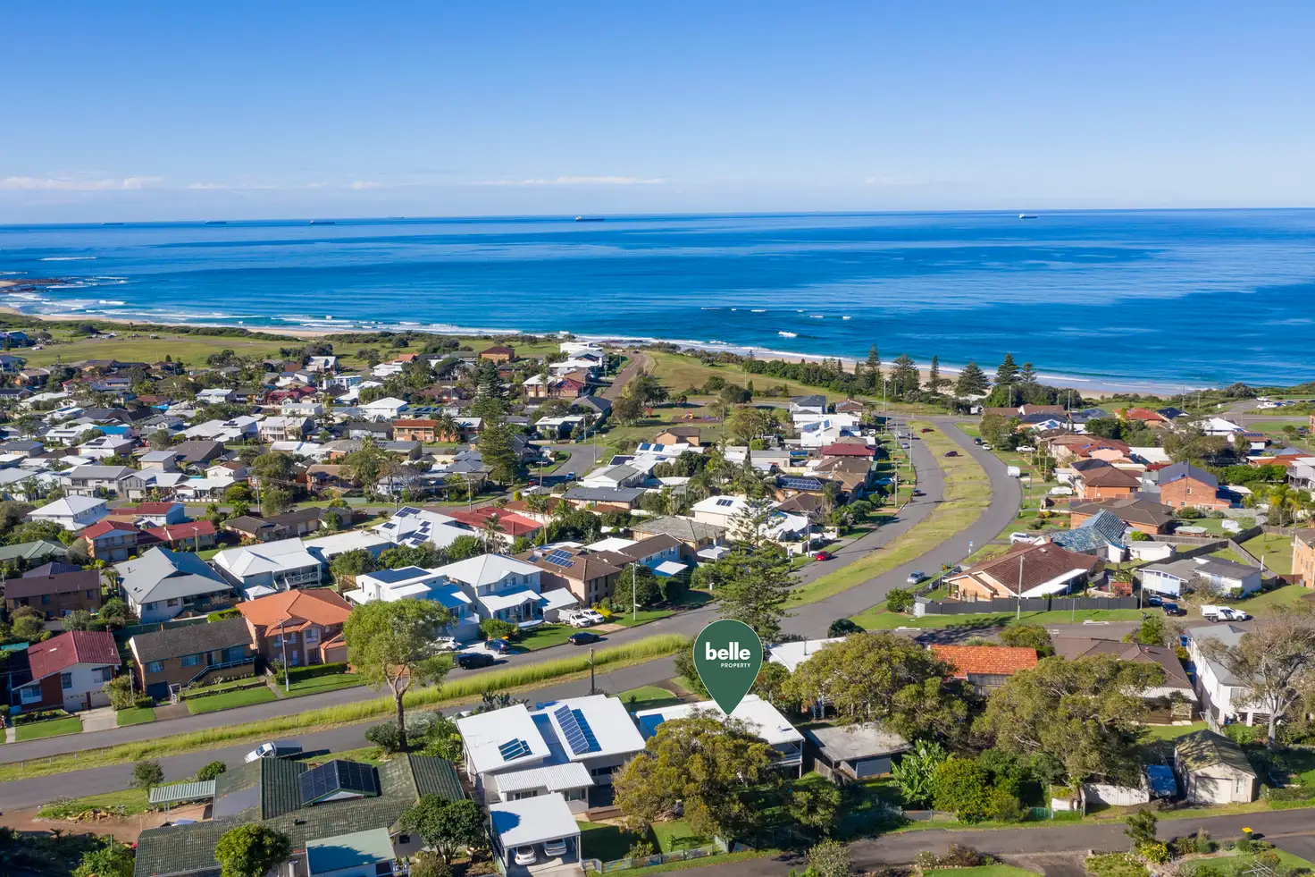 Main view of Homely house listing, 32 Park Avenue, Caves Beach NSW 2281