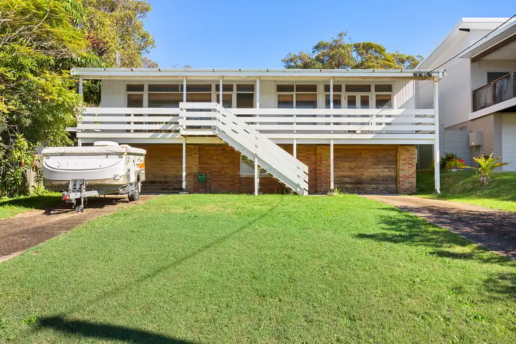 Second view of Homely house listing, 32 Park Avenue, Caves Beach NSW 2281