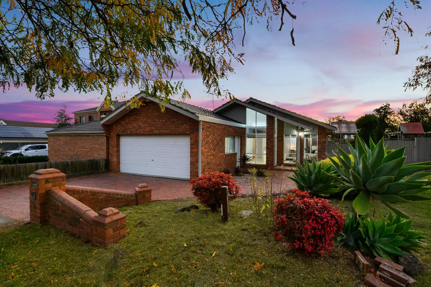 Main view of Homely house listing, 5 Diamond Court, Hillside VIC 3037