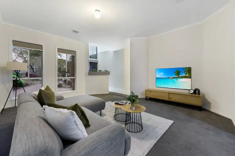 Third view of Homely house listing, 5 Diamond Court, Hillside VIC 3037