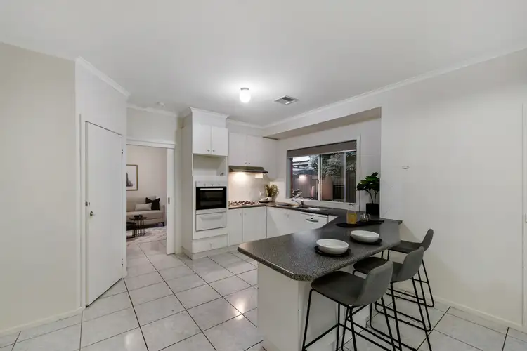 Sixth view of Homely house listing, 5 Diamond Court, Hillside VIC 3037