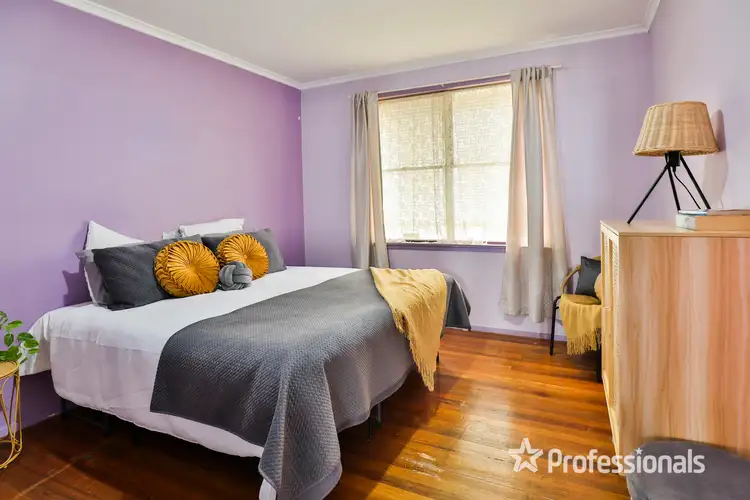 Fifth view of Homely house listing, 4 Weir Crescent, Mildura VIC 3500