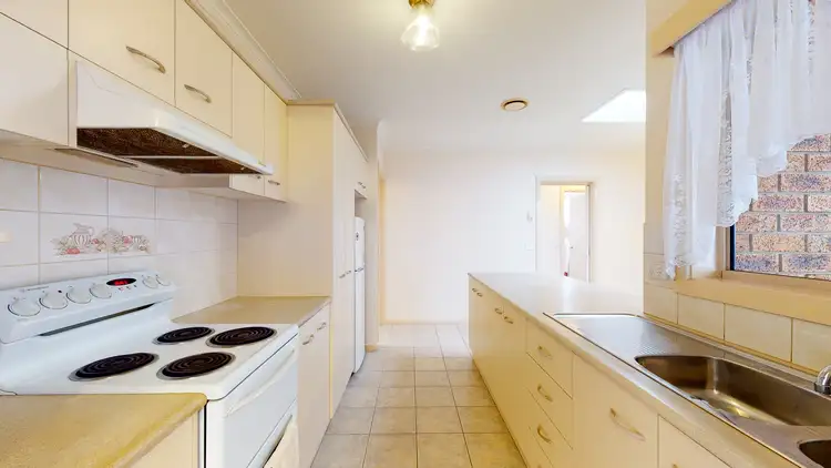 Sixth view of Homely house listing, 38 Tulloch Way, Traralgon VIC 3844