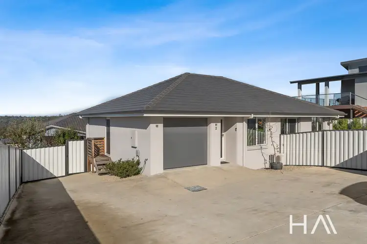 2/7 Carlwood Place, Prospect Vale TAS 7250