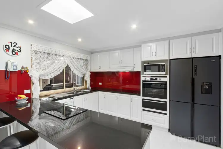 2 Kerrilea Court, Kilsyth South VIC 3137