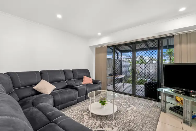 4/56 Lovegrove Street