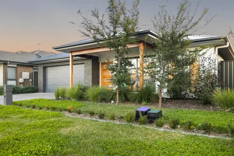 28 Tabrett Street, Googong NSW 2620