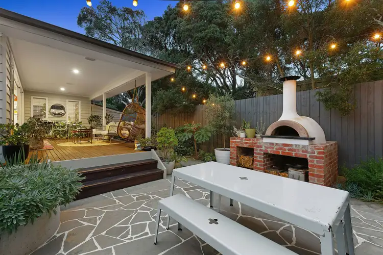33 Hogan Drive, Rye VIC 3941