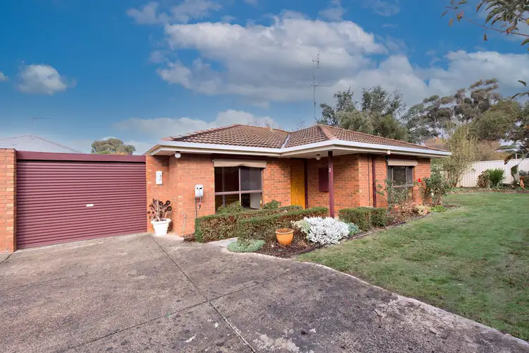 Main view of Homely unit listing, 2/7 Lilley Street, Ballarat North VIC 3350