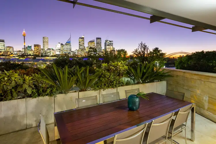 Main view of Homely apartment listing, 2/1 Grantham Street, Potts Point NSW 2011
