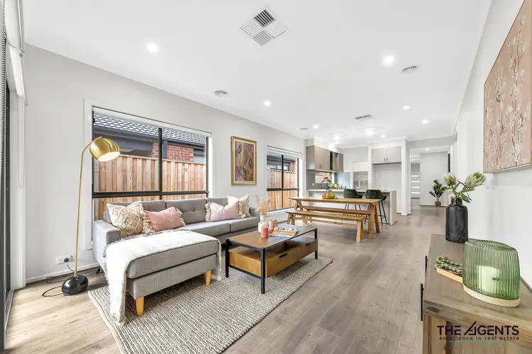 14 Waterbird Circuit, Weir Views VIC 3338