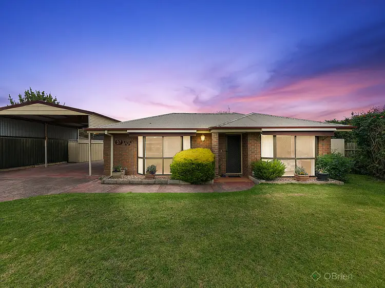 37 James Street, Lang Lang VIC 3984
