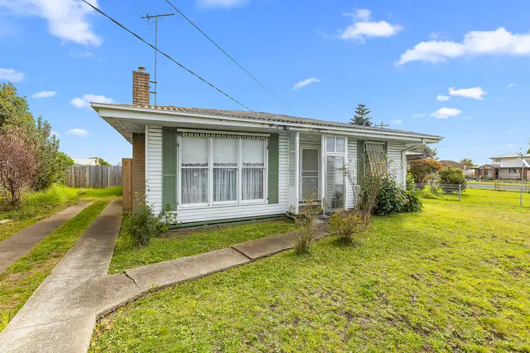 Third view of Homely house listing, 40 Swallow Crescent, Norlane VIC 3214