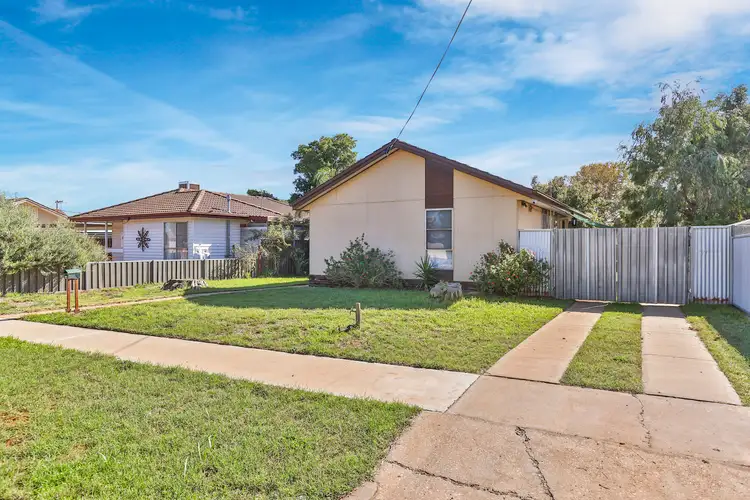 6 Namoi Avenue, Red Cliffs VIC 3496