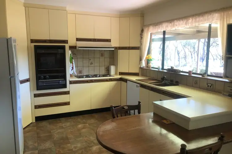 Fifth view of Homely house listing, 6 Johnson Road, Robinvale VIC 3549