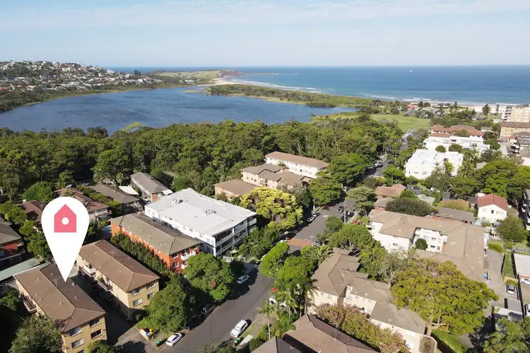 Second view of Homely apartment listing, 6/6 Richmond Avenue, Dee Why NSW 2099