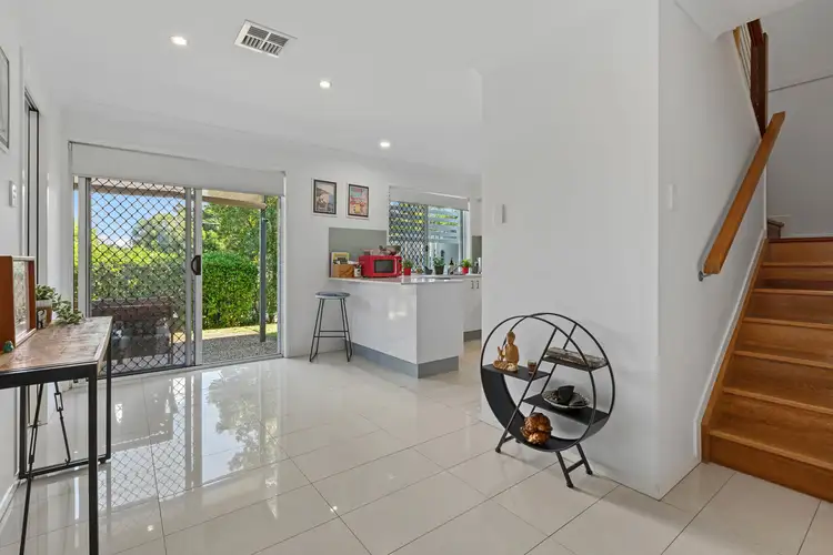 Fifth view of Homely townhouse listing, 1/400 Tingal Road, Wynnum QLD 4178